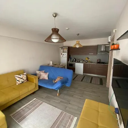 Cesme Carsi Icerisinde 1+1 Konforlu Daire * Çeşme